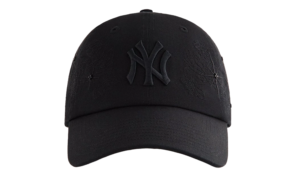 47 for the New York Yankees Clean Up Classic Cap "Lisa for KITH - Black" khw050282 001