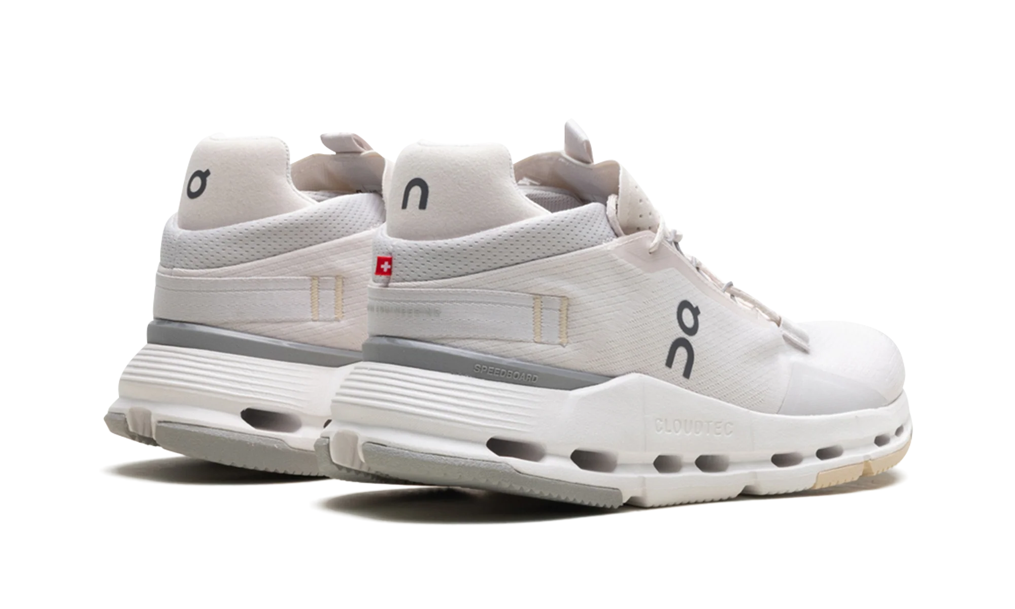 On Cloudnova 2 WMNS "Sand Fog" 3WE30222826
