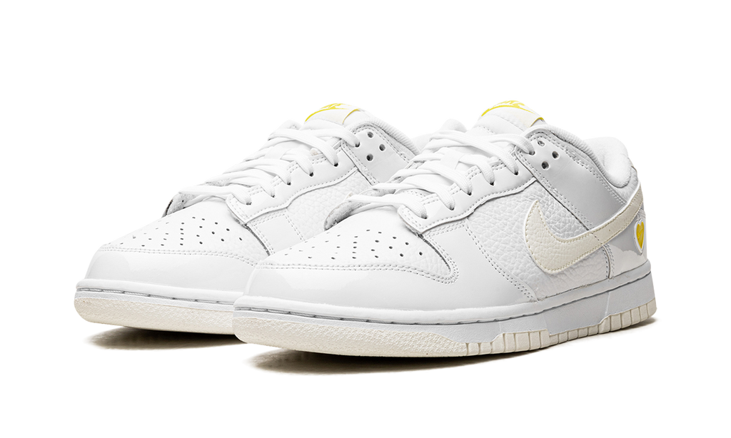 DUNK LO MNS WMNS"Yellow Heart" FD0803 100