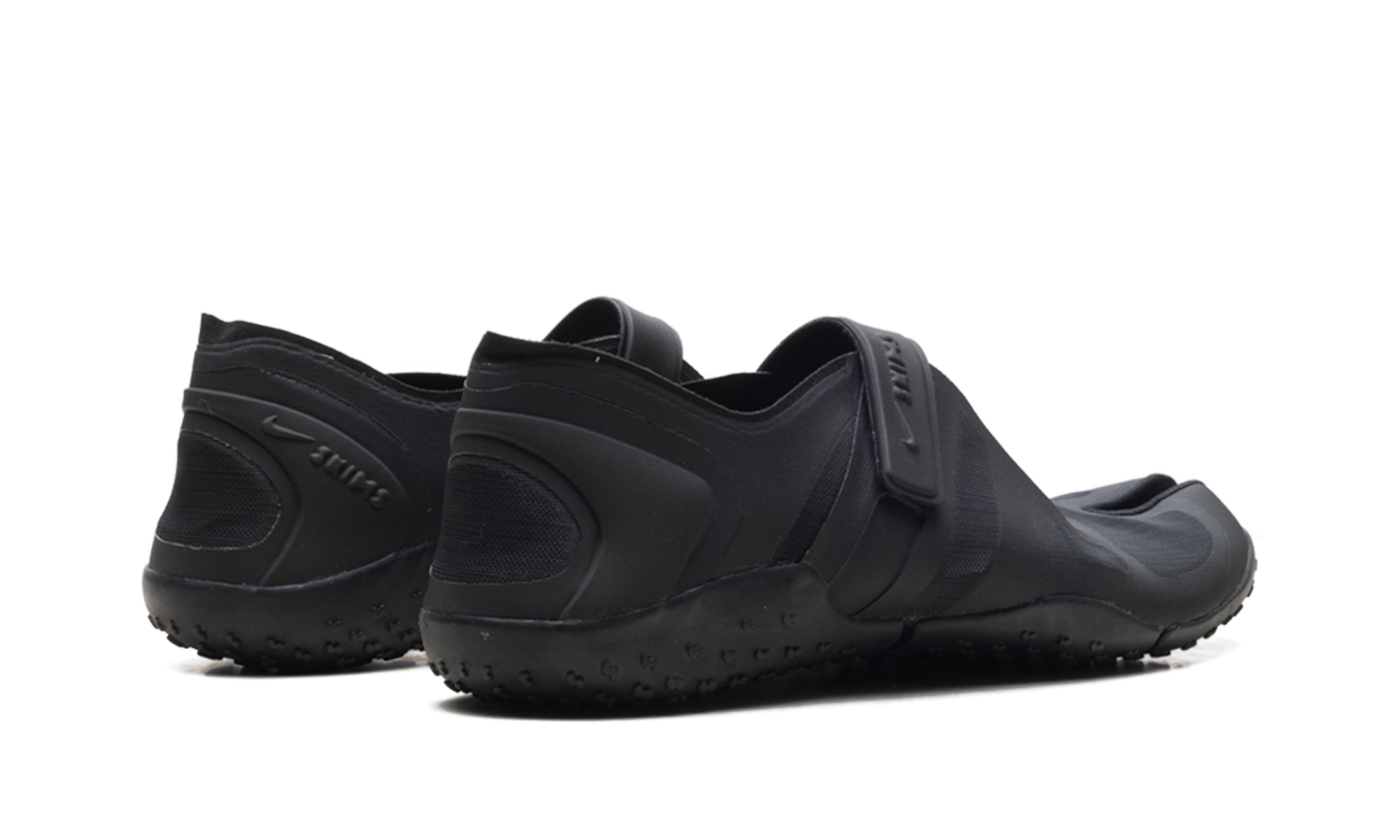 Air Rift Mesh WMNS"SKIMS - Black" IO7694 001