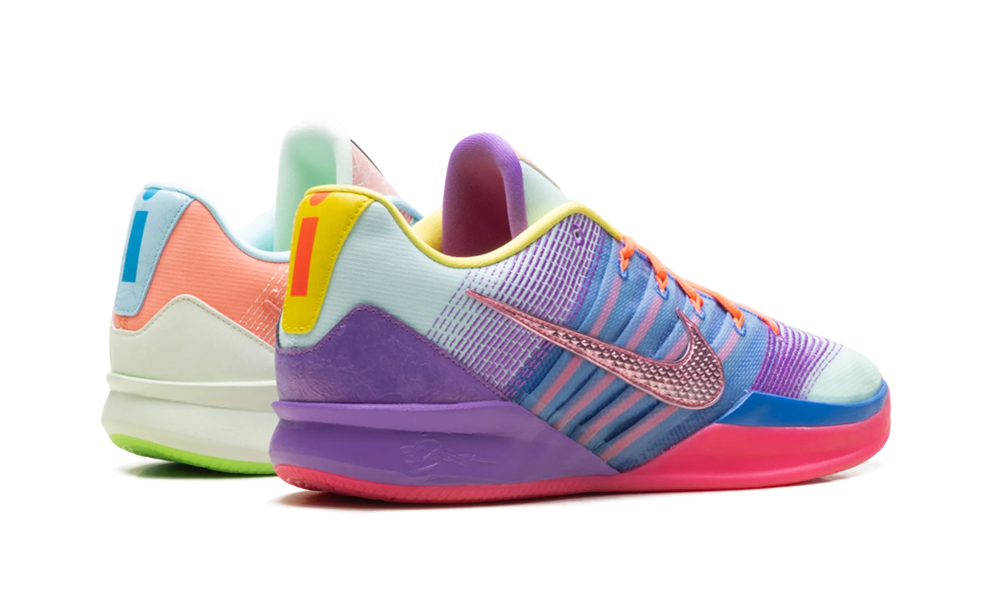 Sabrina 3 WMNS "What The" IO7845 300