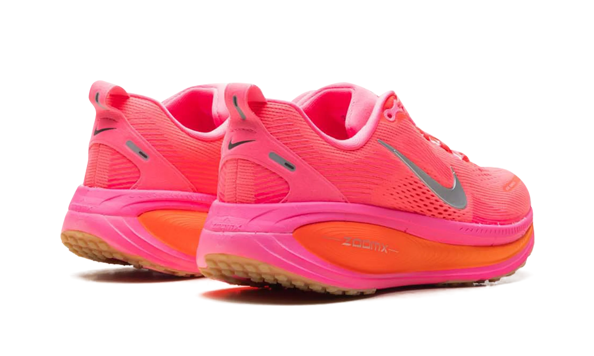 Vomero 18 WMNS "Digital Pink Hyper Orange" HM6804 602