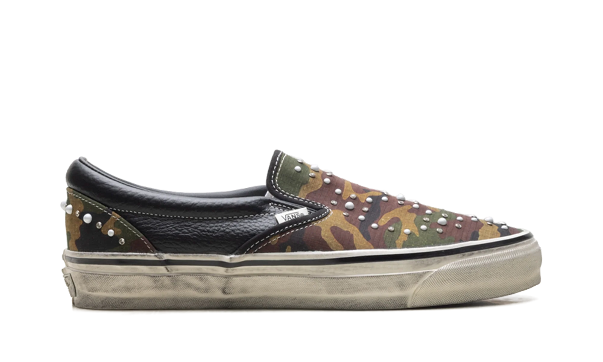 LX Classic Slip-On 98 "Pearlized Pack Camo Black" VN000D9PCAK