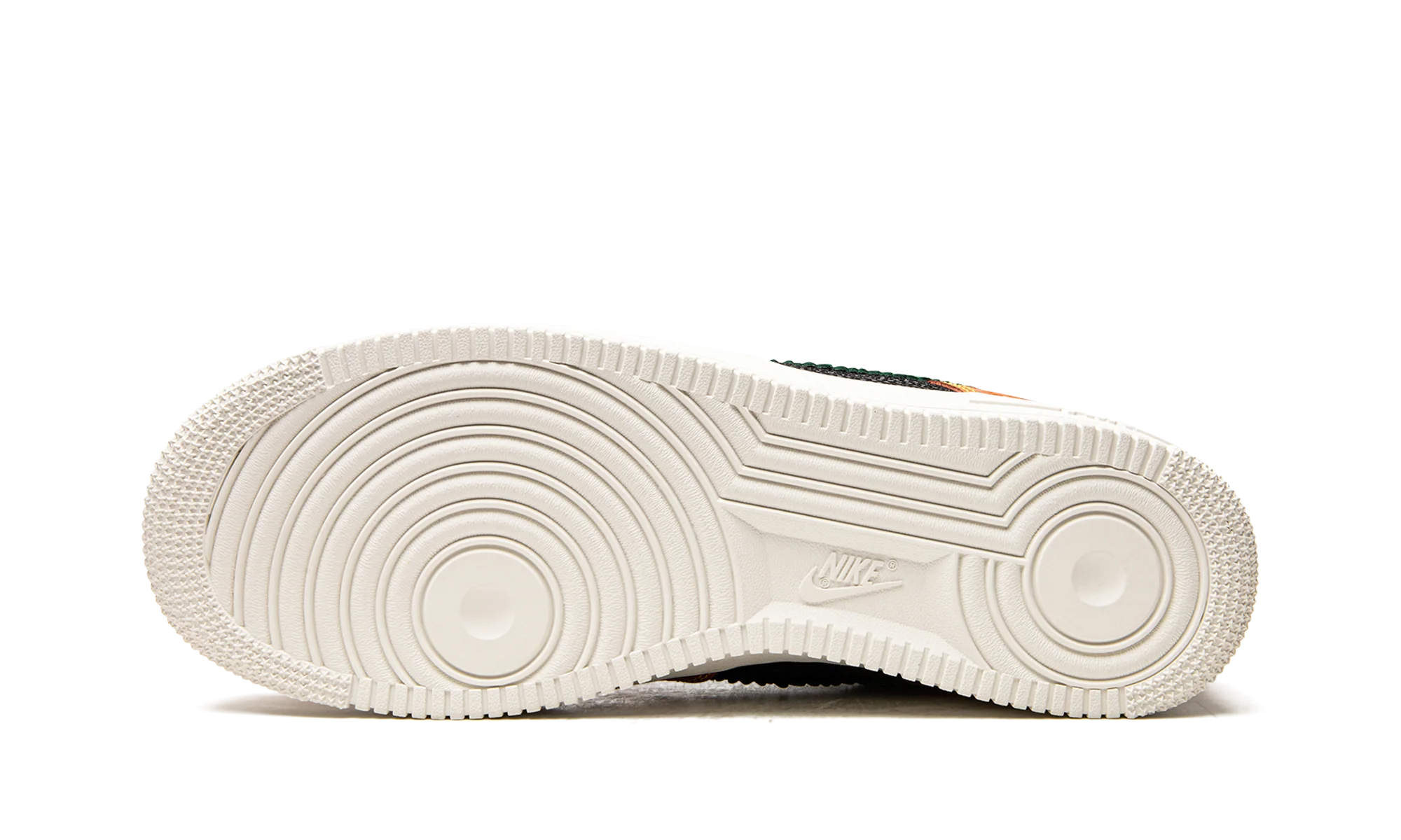 Air Force 1 '07 LX "Siempre Familia" DO2157 816