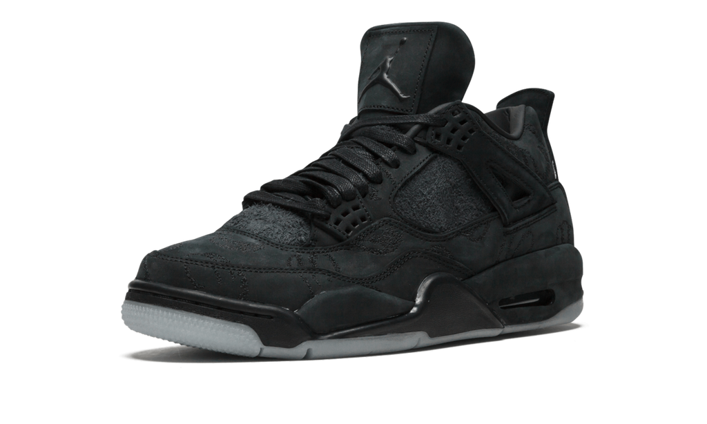 4 Retro "Kaws - Black" 930155 001