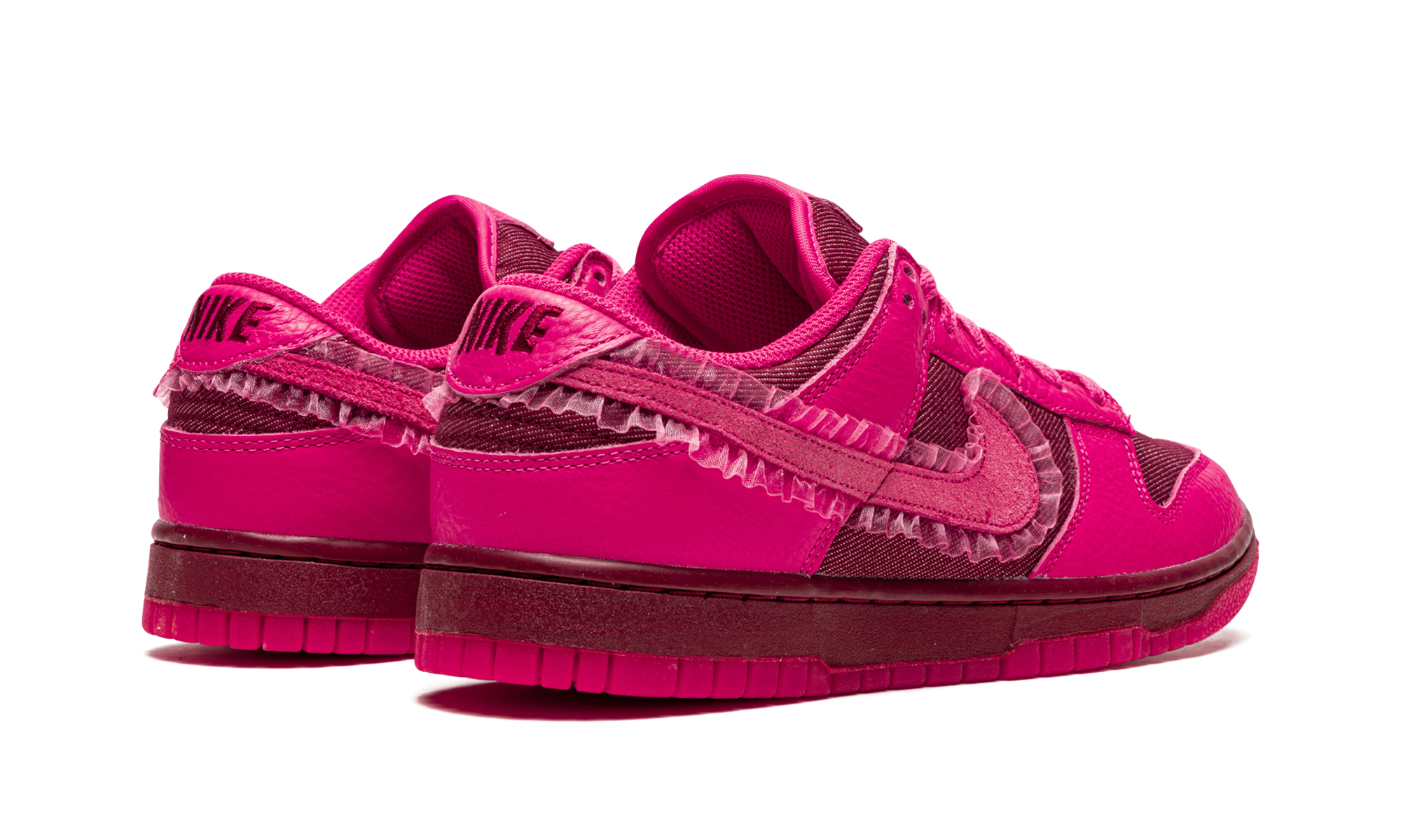 DUNK LOW WMNS"Valentine’s Day" DQ9324 600