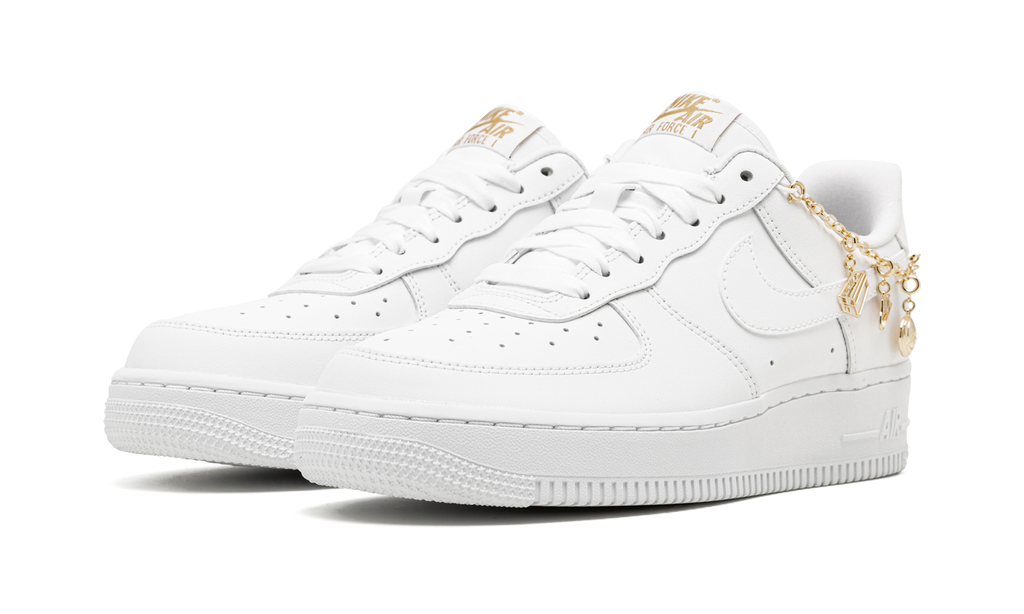 AIR FORCE 1'07 LX MNS WMNS"Lucky Charms" DD1525 100