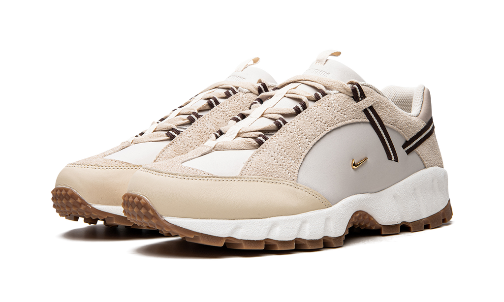 AIR HUMARA LX WMNS"Jacquemus - Beige" DR0420 001