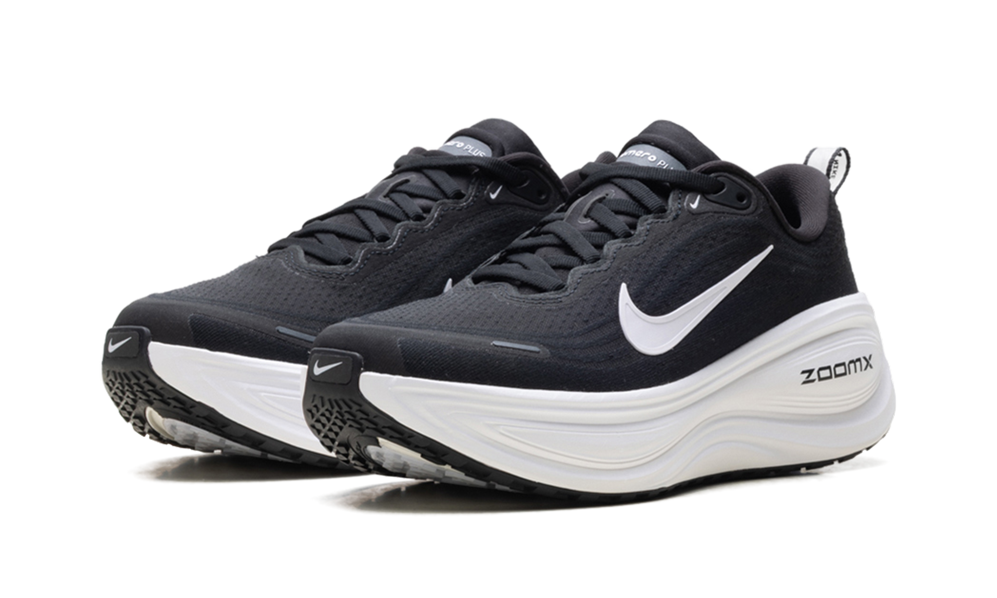 Vomero Plus WMNS"Black White" HV8154 002