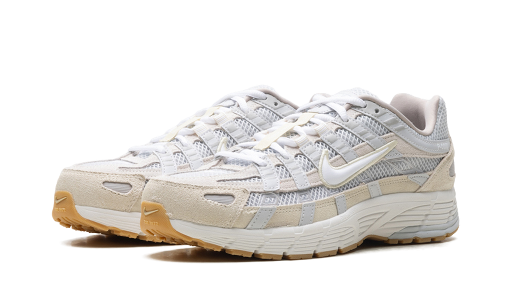P-6000 WMNS"Photon Dust Light Khaki" HV4312 025