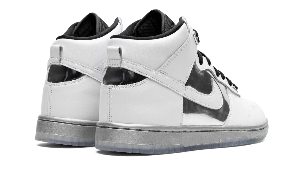 Dunk High SE WMNS"Chrome" DX5928 100
