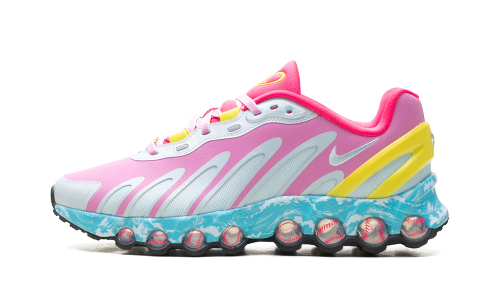 Air Max DN8 WMNS"Doernbecher" IO7689 921