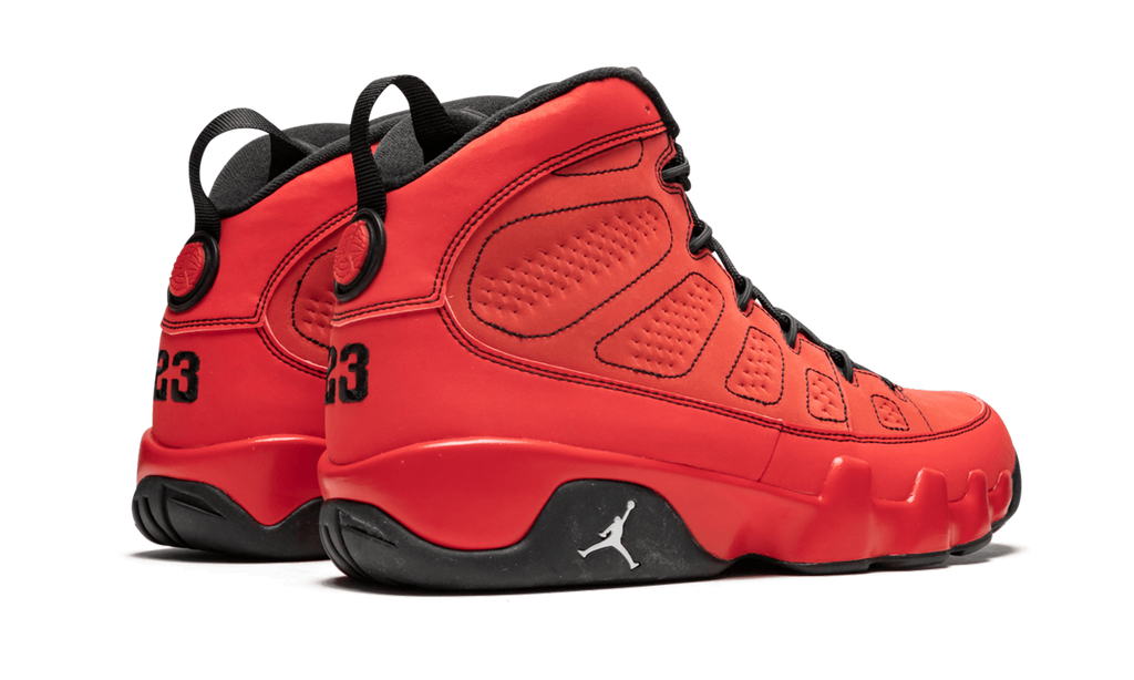 9 Retro "Motorboat Jones" 302370 645