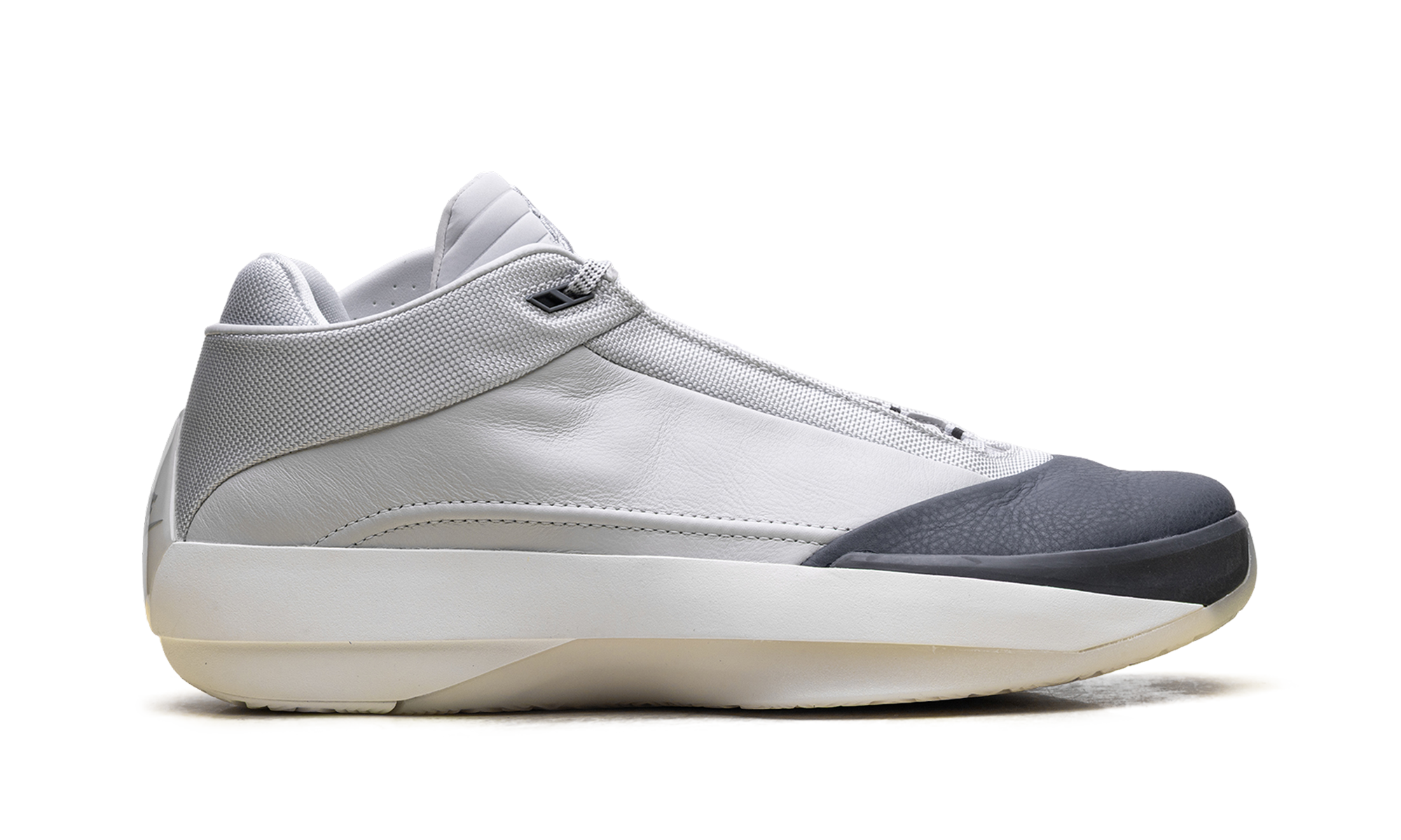 40 "Wolf Grey" HM9931 001