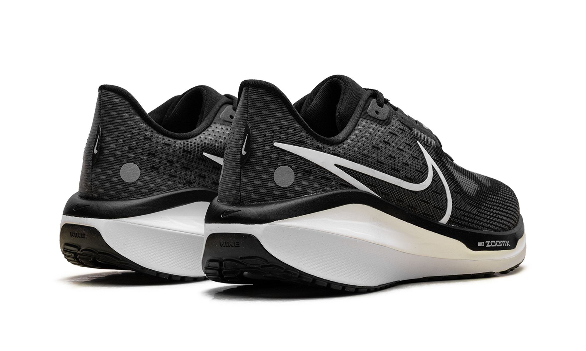 Vomero 17 Wmns"Black" FB8502 001