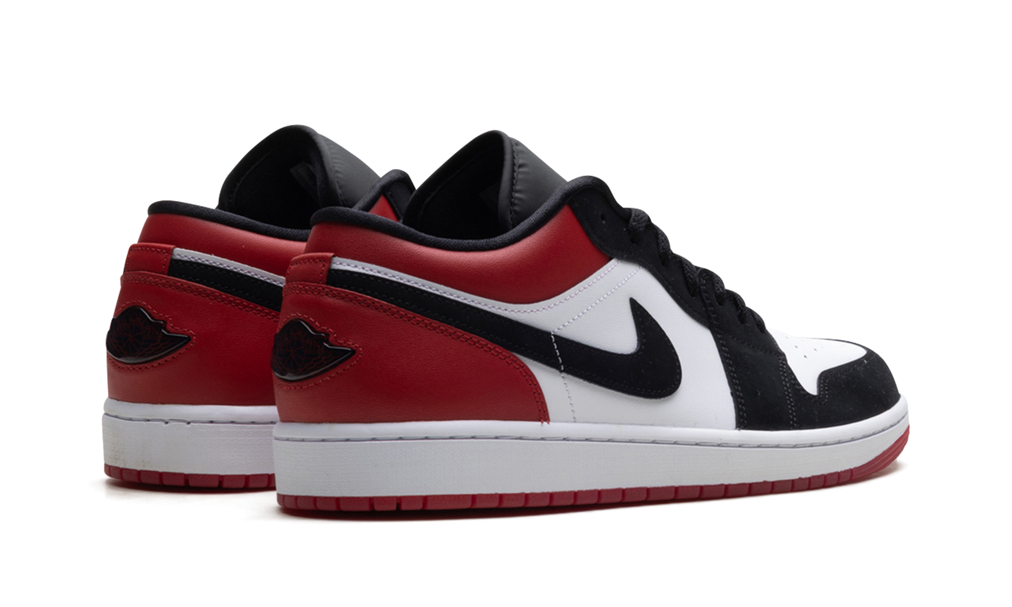 1 Low SE "Black Toe (2025)" IB8971 106
