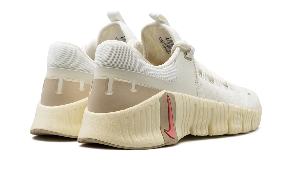 Free Metcon 5 WMNS"Sail Sanddrift" DV3950 100