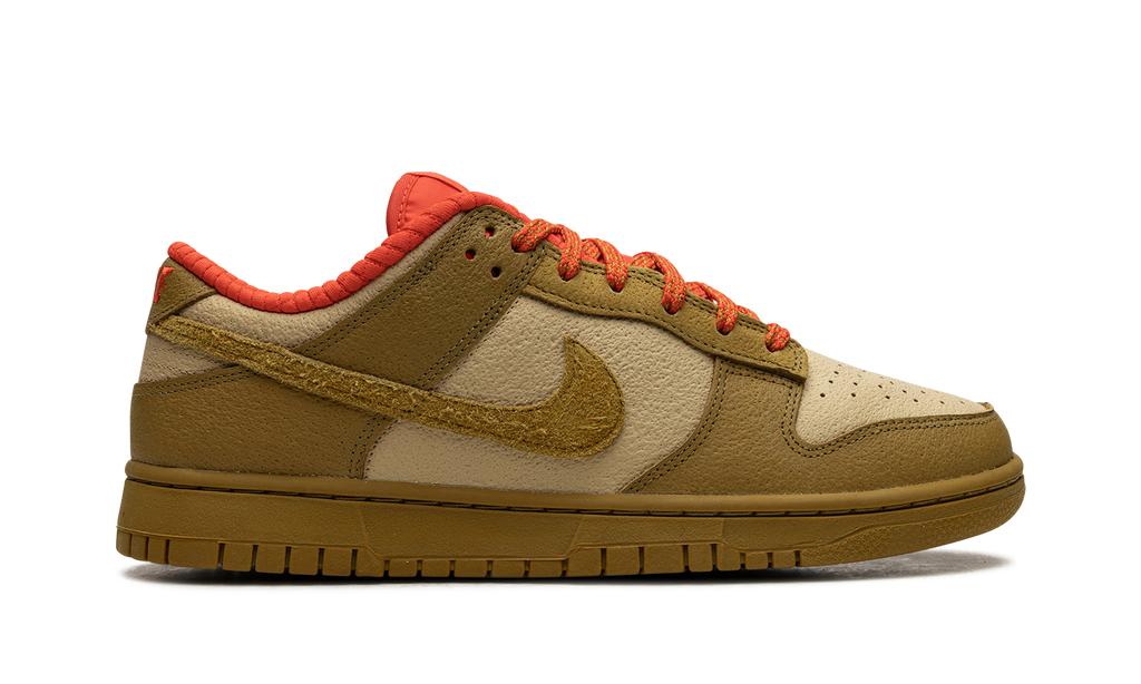 DUNK LOW WMNS"Bronzine Picante Red" FQ8897 252