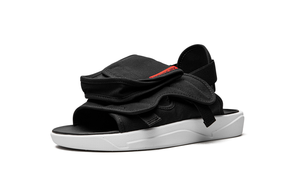 LS Slide "Black / White" CZ0791 006
