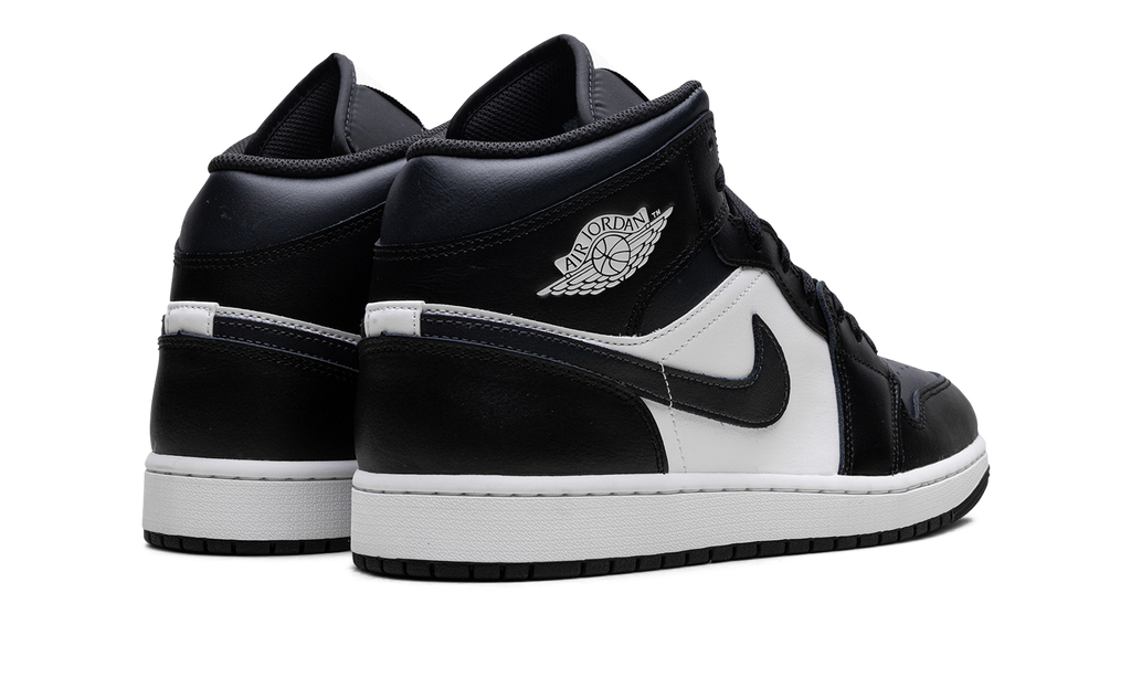 1 Mid "Off Noir Toe" DQ8426 010