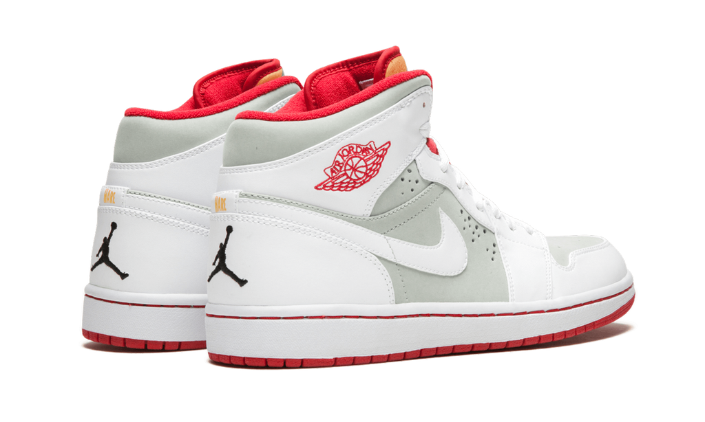 1 Retro High (2009) "Hare " 374454 011