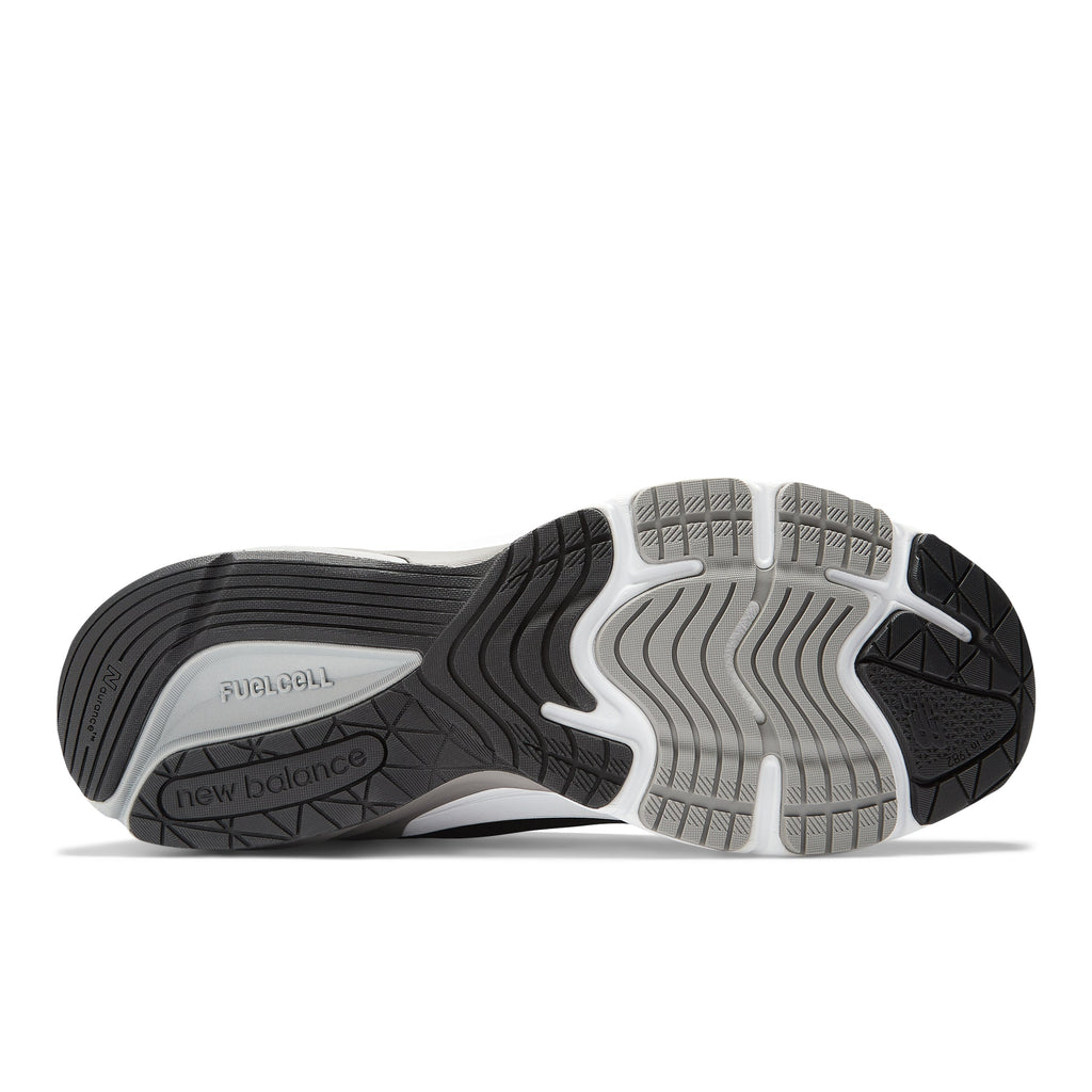 Men's Made in USA 990v6