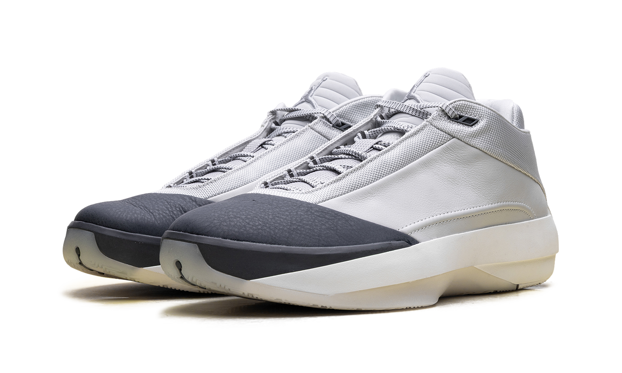 40 "Wolf Grey" HM9931 001