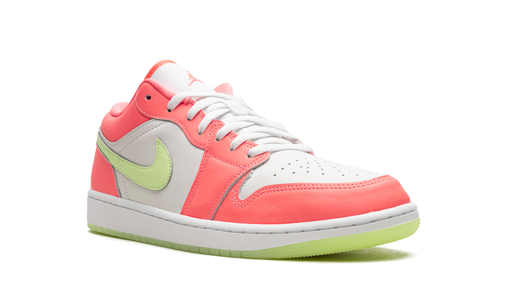 1 Low SE "Lava Glow" FN6772 671