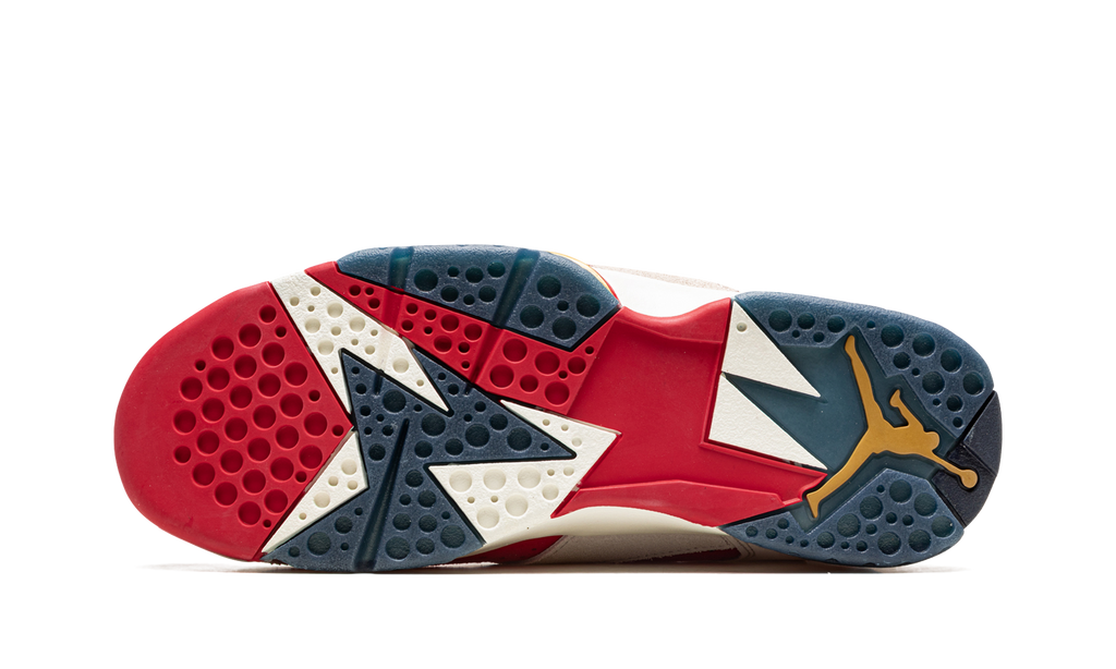 Retro 7 "Trophy Room" DM1195 474