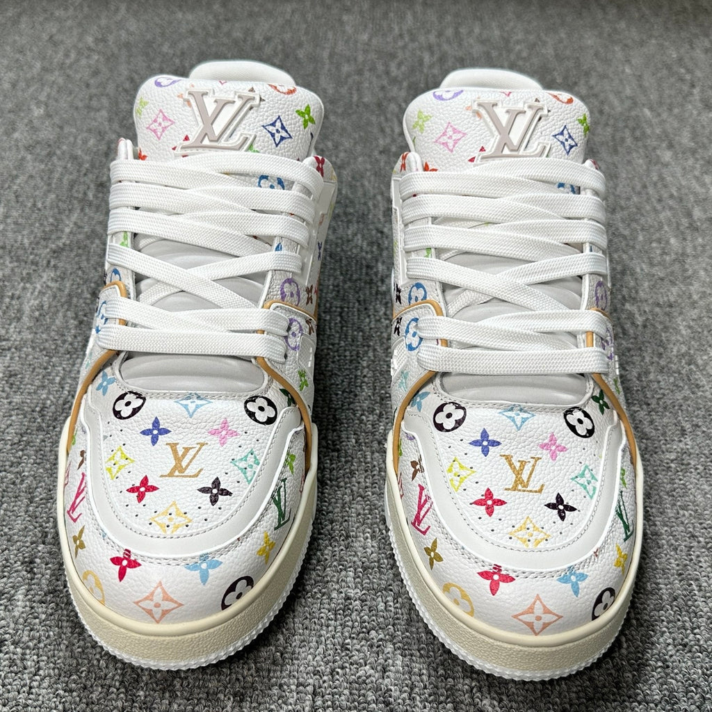 Trainer Takashi Murakami White