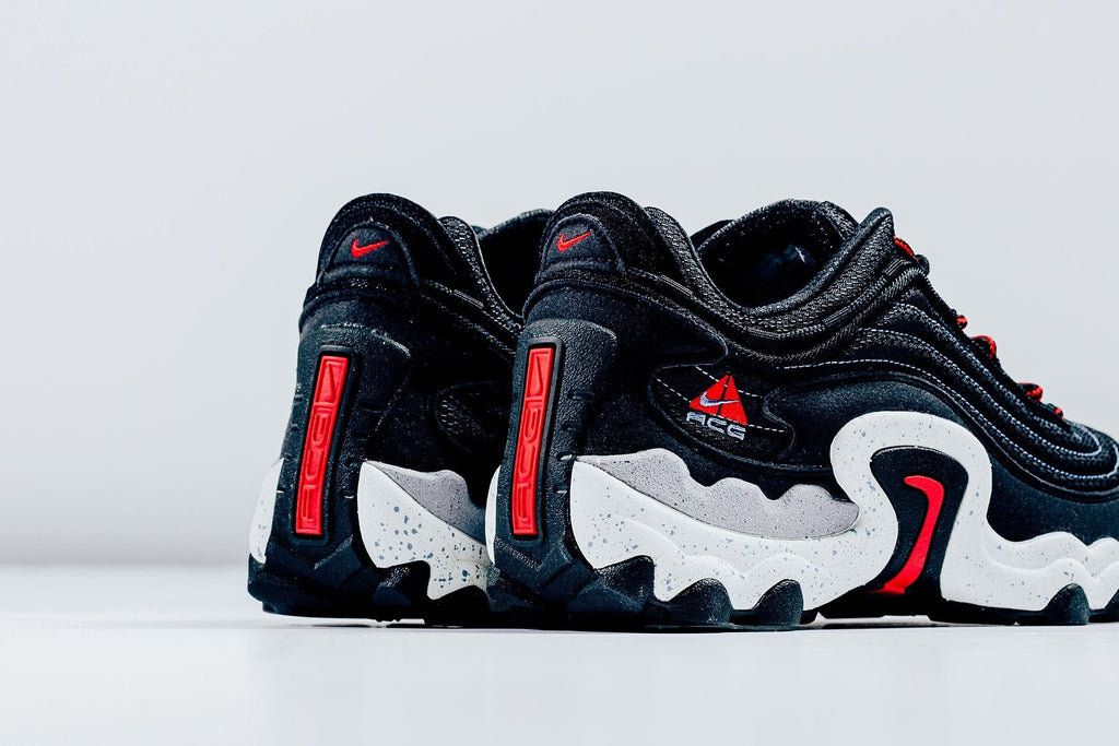 ACG Air Skarn - Black/Habanero Red