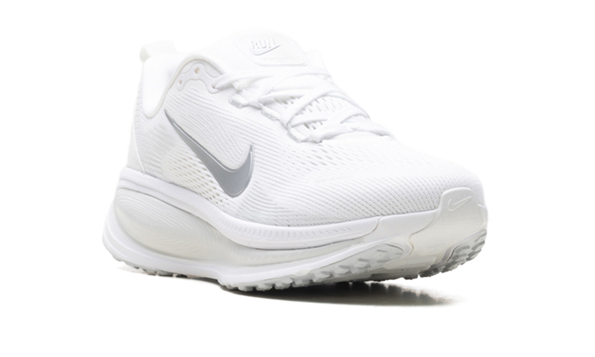 Vomero 18 WMNS"White Photon Dust Summit White Metallic Silver" HM6804 104