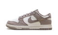 Dunk Low WMNS"Malt Gold Mini Swoosh" IB4417 105