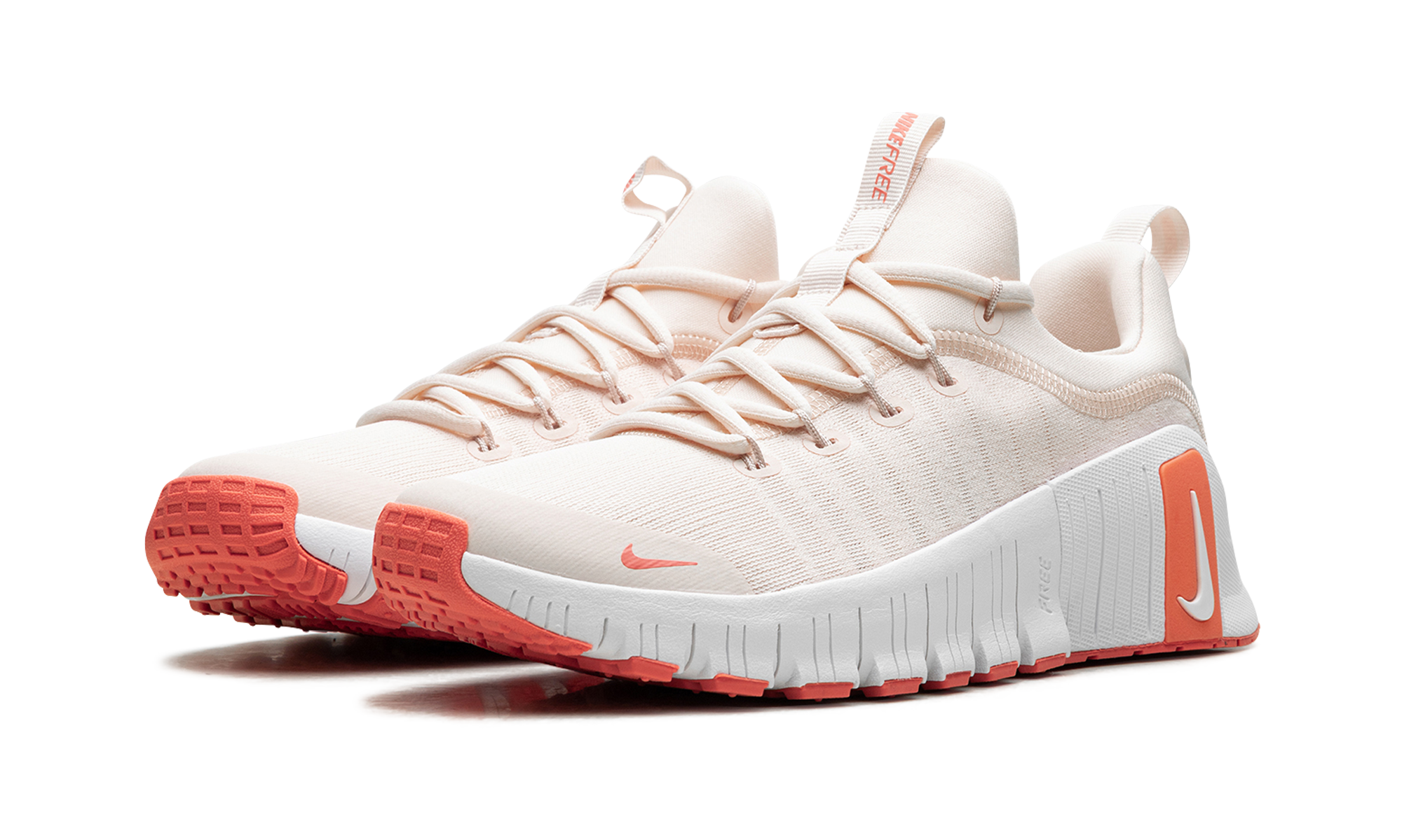 Free Metcon 6 WMNS"Guava Ice Light Wild Mango White" FJ7126 801