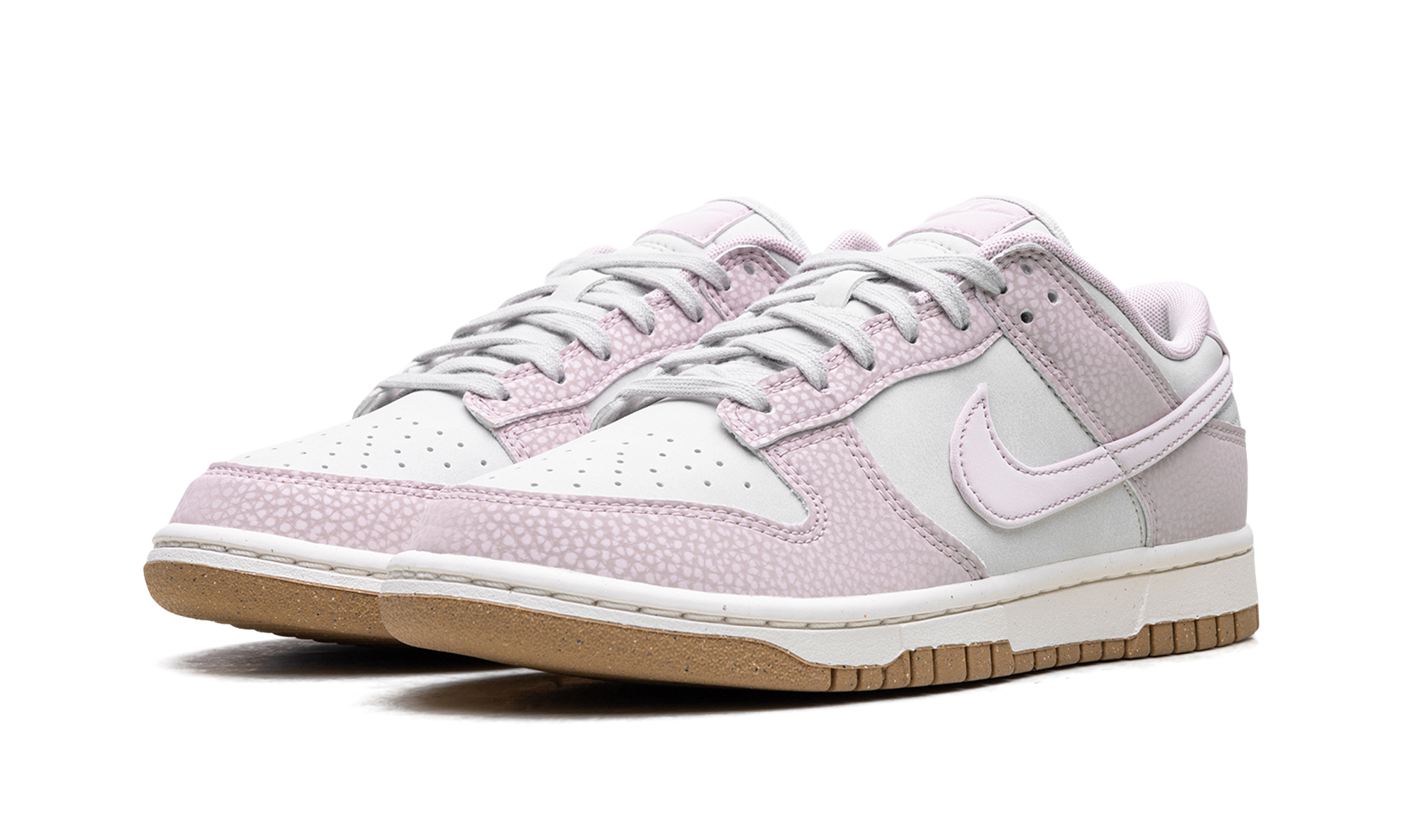 Dunk Low WMNS"Platinum Violet" FN6345 001
