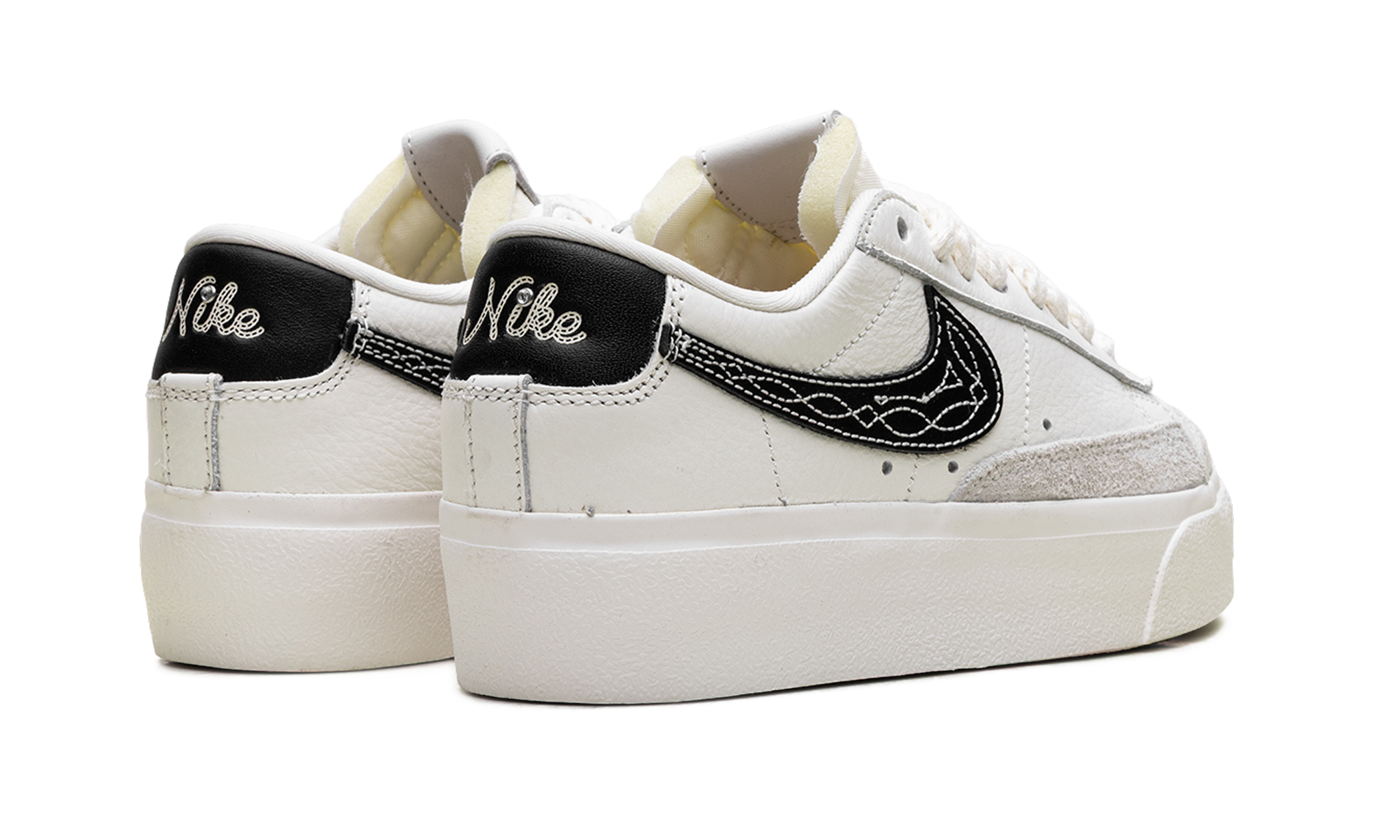 Blazer Low Platform WMNS"Needlework" FJ4556 133