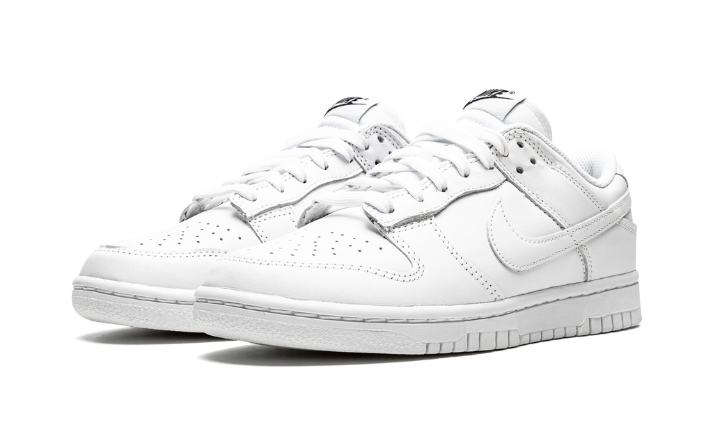 DUNK LOW WMNS"Triple White" DD1503 109