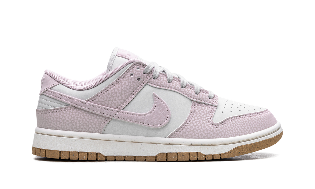 Dunk Low WMNS"Platinum Violet" FN6345 001