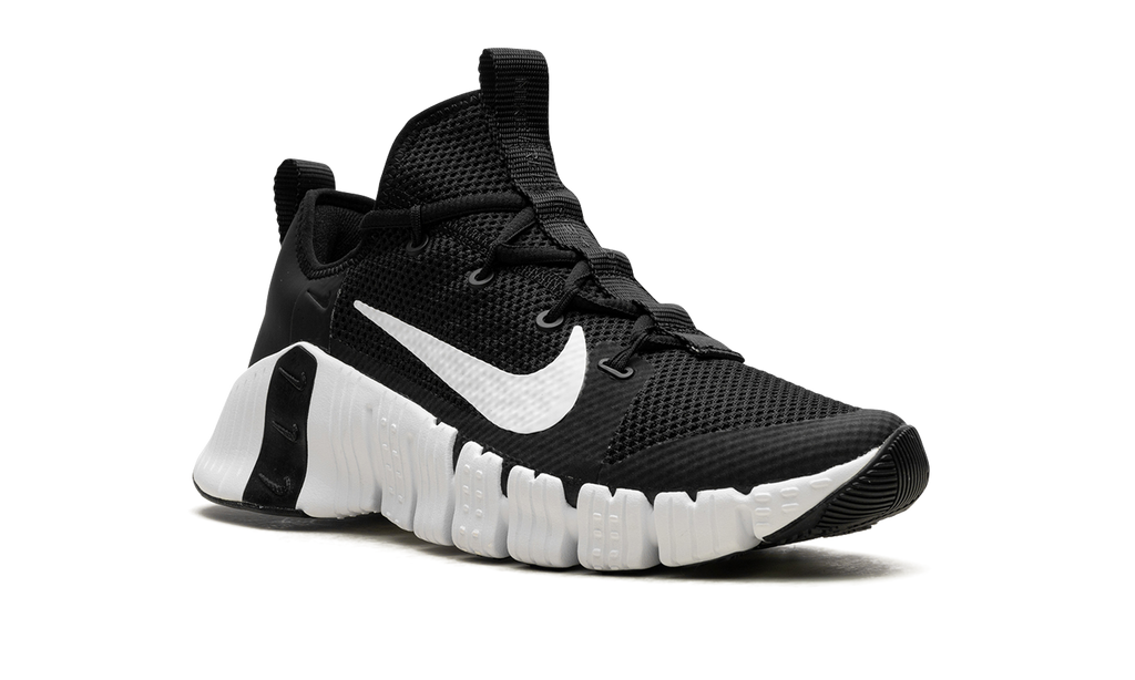 FREE METCON 3 WMNS"Black/ White" CJ6314 010