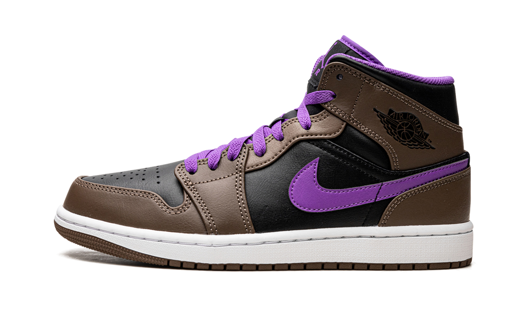 1 Mid "Palomino" DQ8426 215