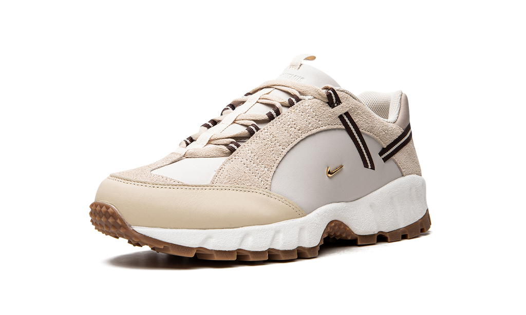 AIR HUMARA LX WMNS"Jacquemus - Beige" DR0420 001