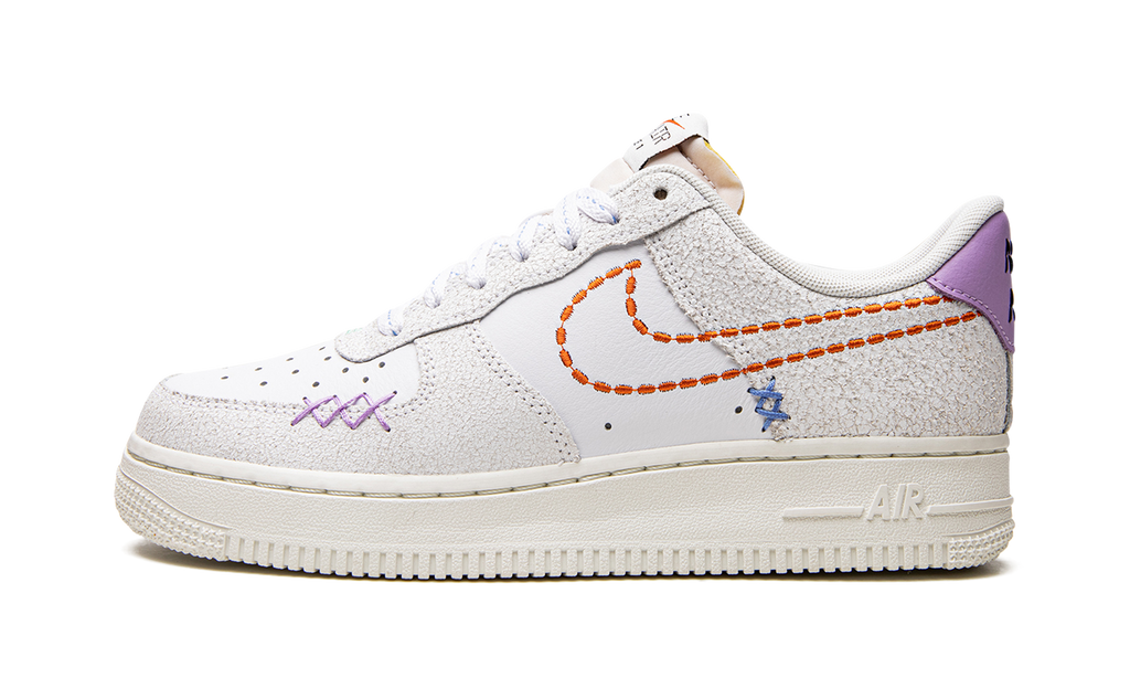 AIR FORCE 1'07 SE MNS WMNS" 101" DX2348 100