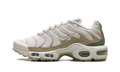 Air Max Plus WMNS"Light Bone/ Honeydew/ Alligator" DX8954 001