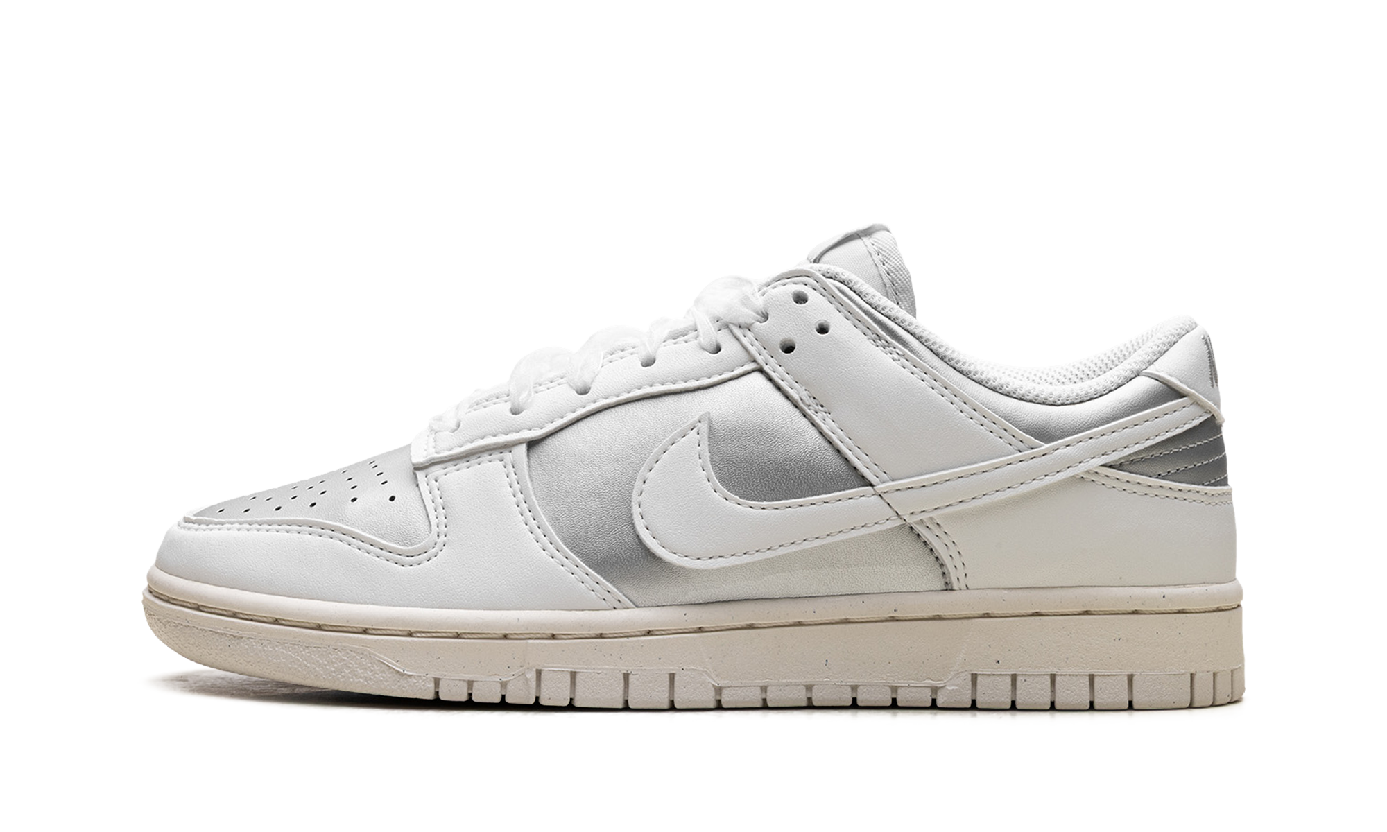 Dunk Low Next Nature WMNS"Sheer Lace Pack - Metallic Platinum" IB7311 001