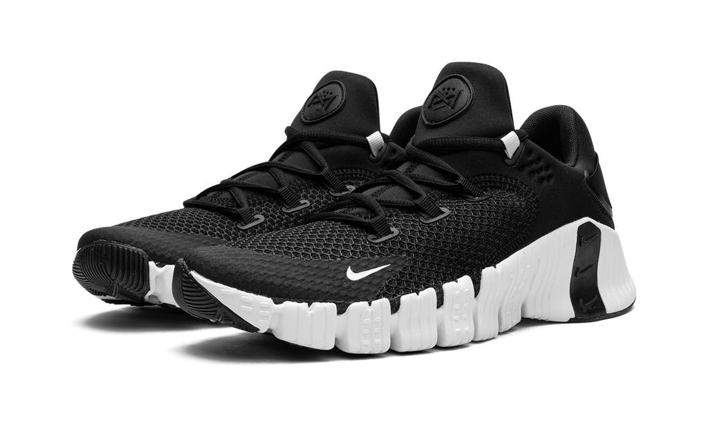 FREE METCON 4 WMNS"Black-White Metcon 4" CZ0596 010