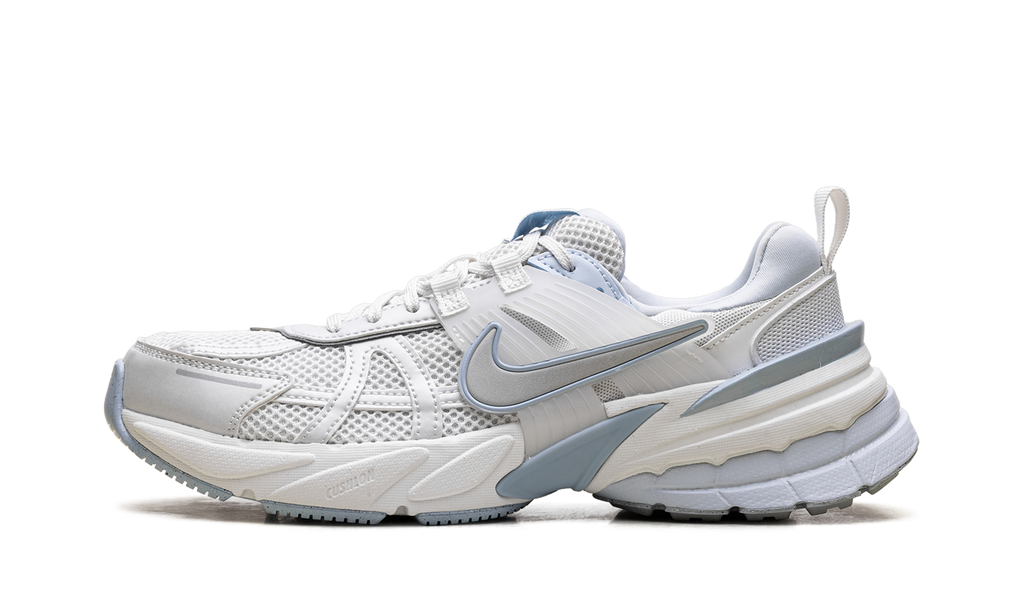 V2K Run WMNS"Platinum Tint Summit White Light Smoke Grey" FD0736 009