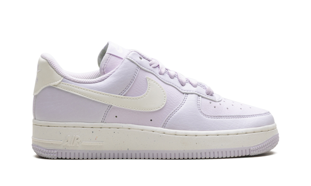 AIR FORCE 1'07 NEXT NATURE WMNS"Barely Grape" DV3808 500