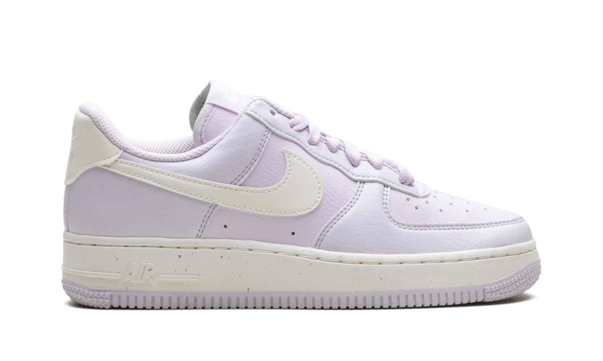 AIR FORCE 1'07 NEXT NATURE WMNS"Barely Grape" DV3808 500