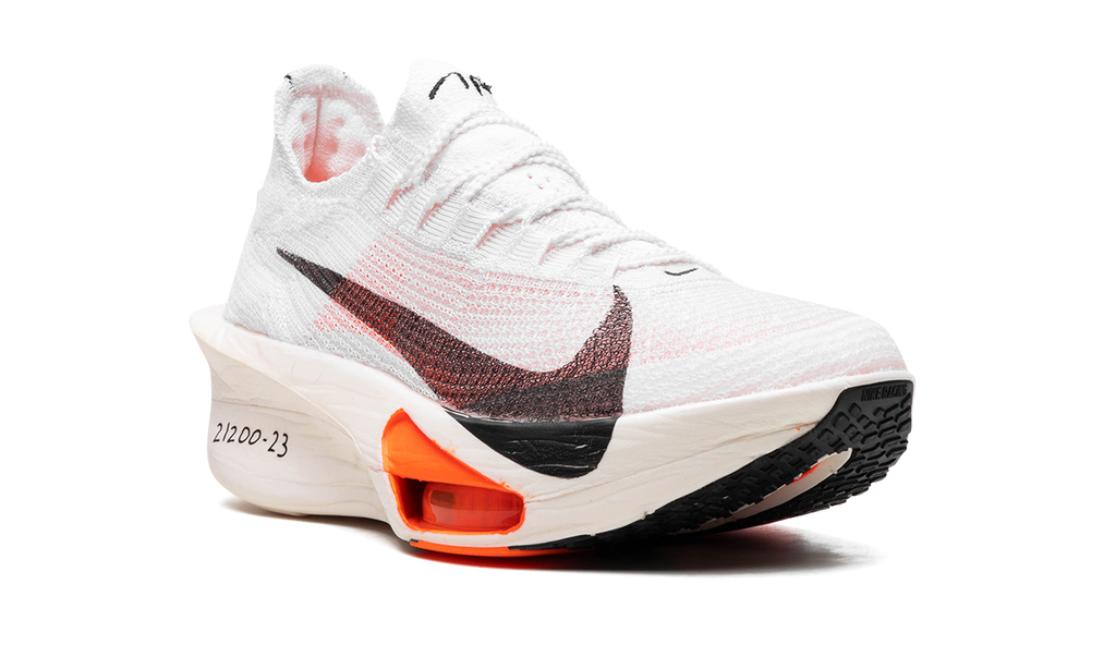 ZOOMX ALPHAFLY 3 WMNS"Prototype" FD8357 100