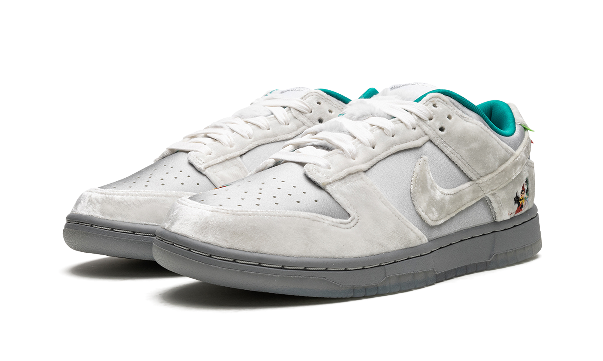DUNK LOW WMNS"Ice" DO2326 001